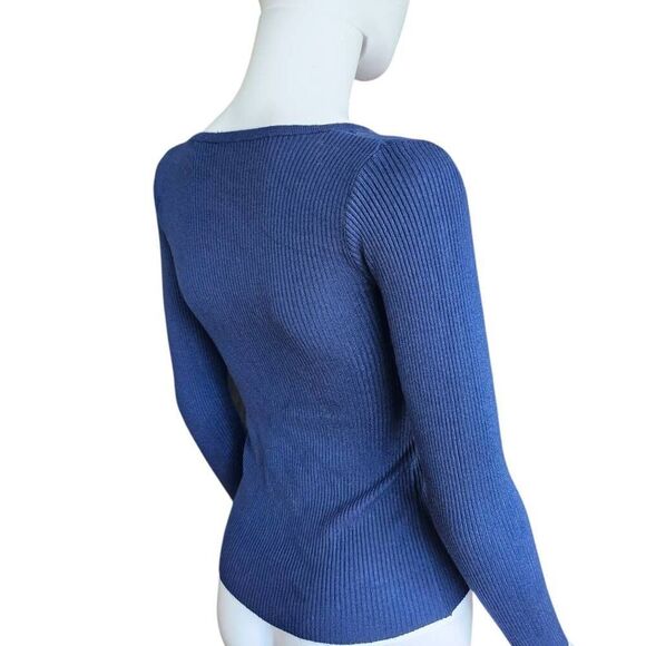 y2k minimalist fitted henley - Picture 5 of 6